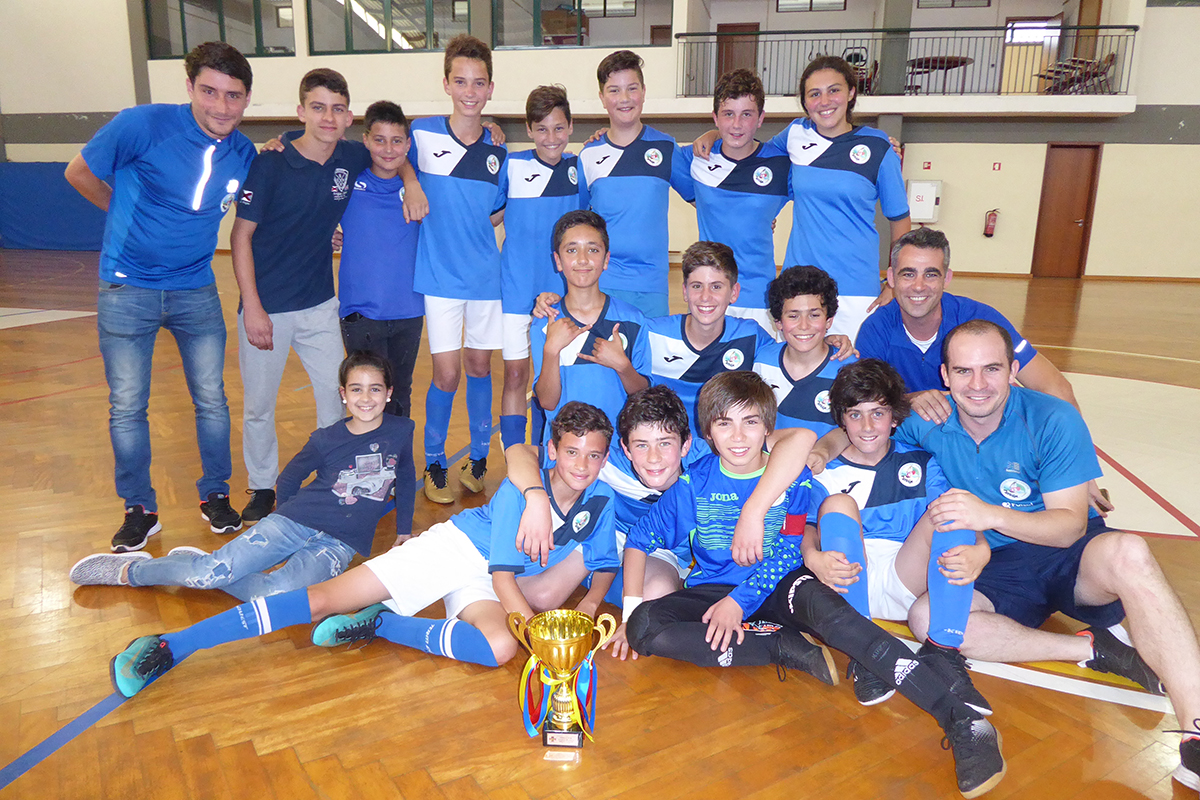 Jardim da Serra conquista Torneio de infantis em futsal