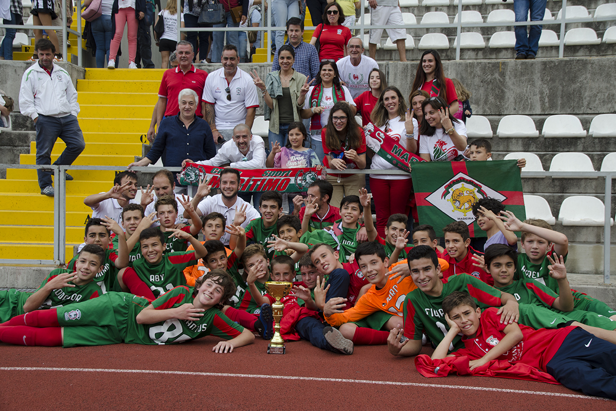 Infantis: Marítimo vence Taça no Futebol 11
