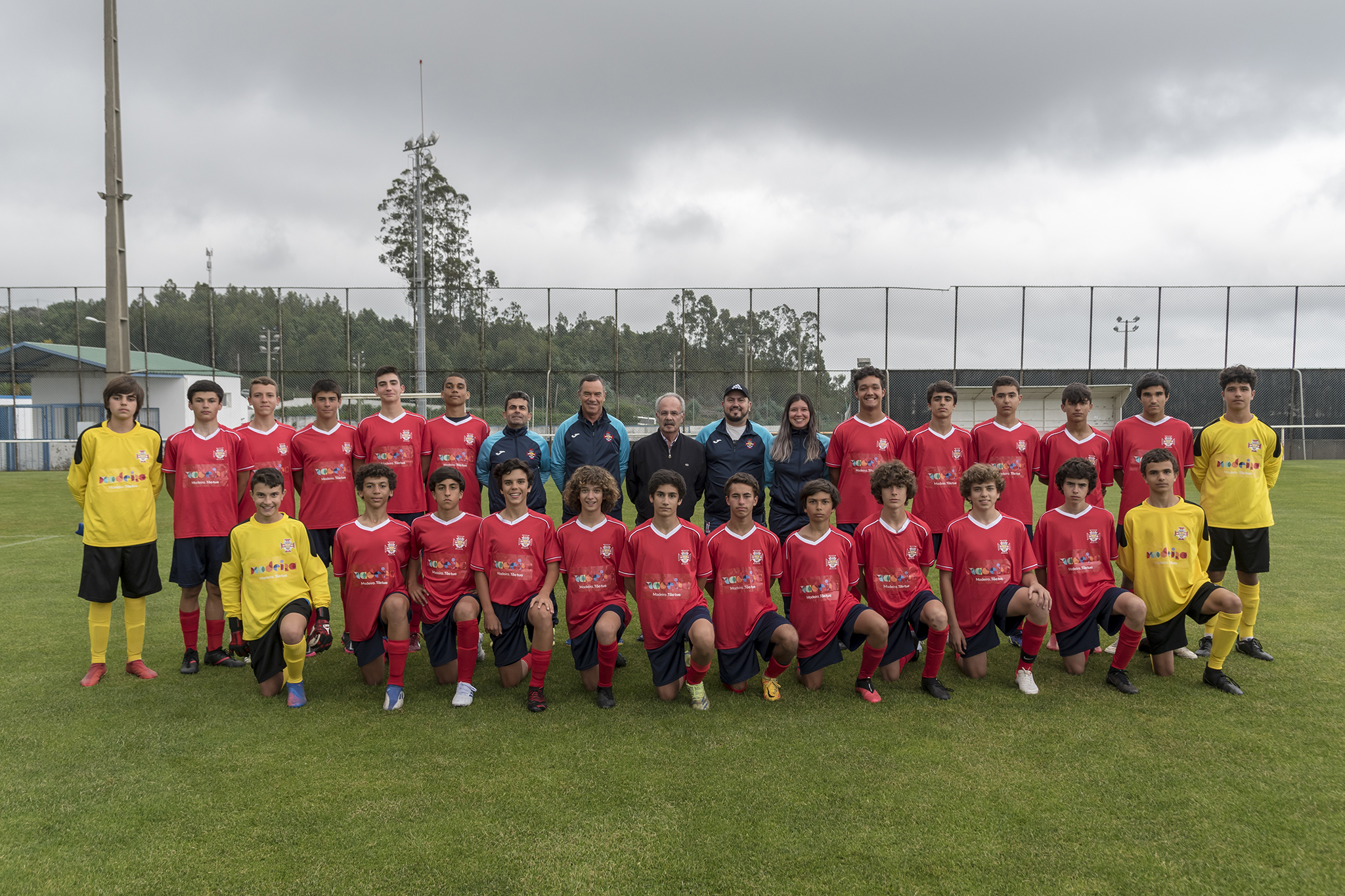 Seleção da Madeira SUB-14 a caminho do Lopes da Silva