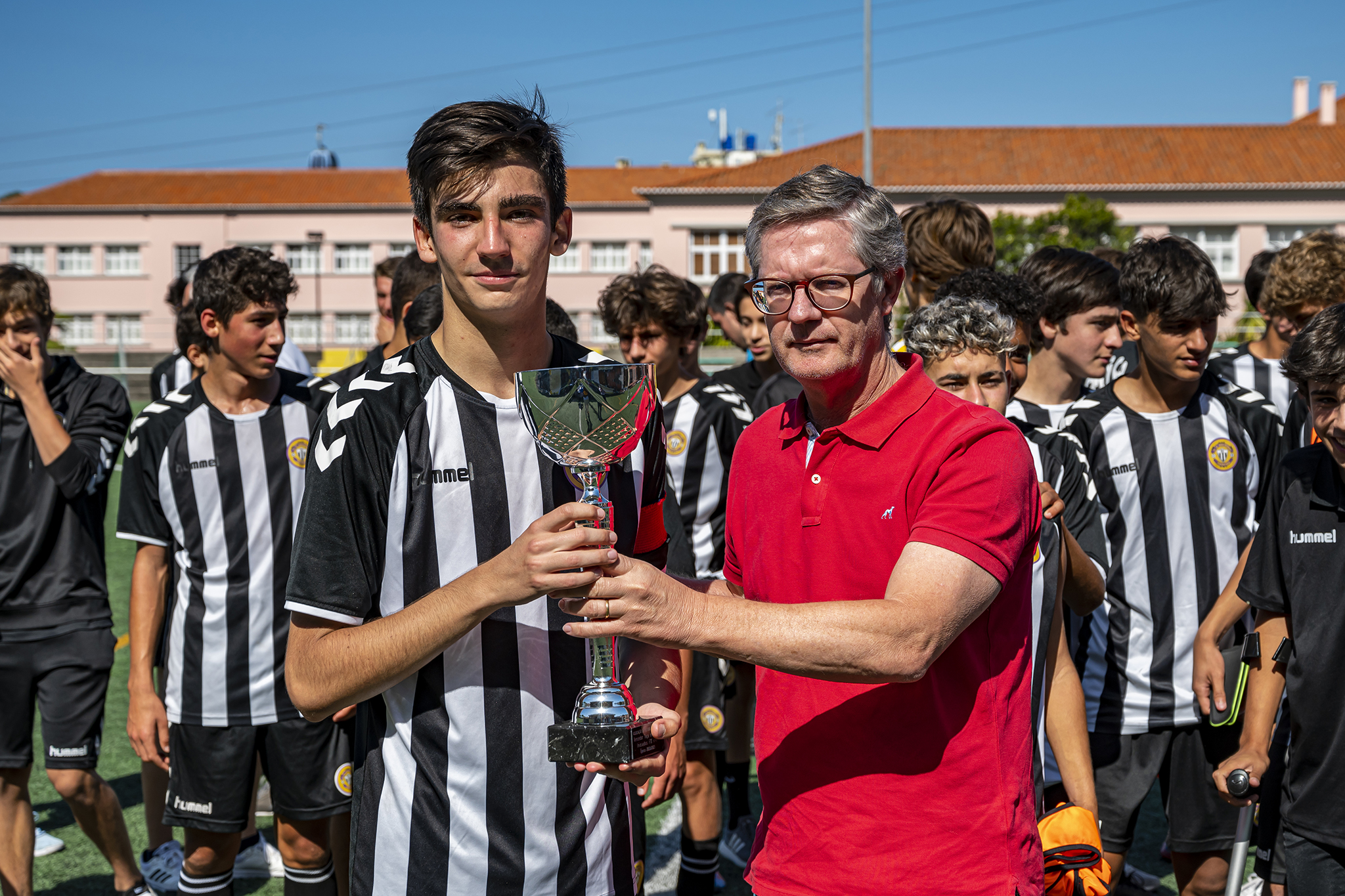 Iniciados: Taça de Platina é alvinegra