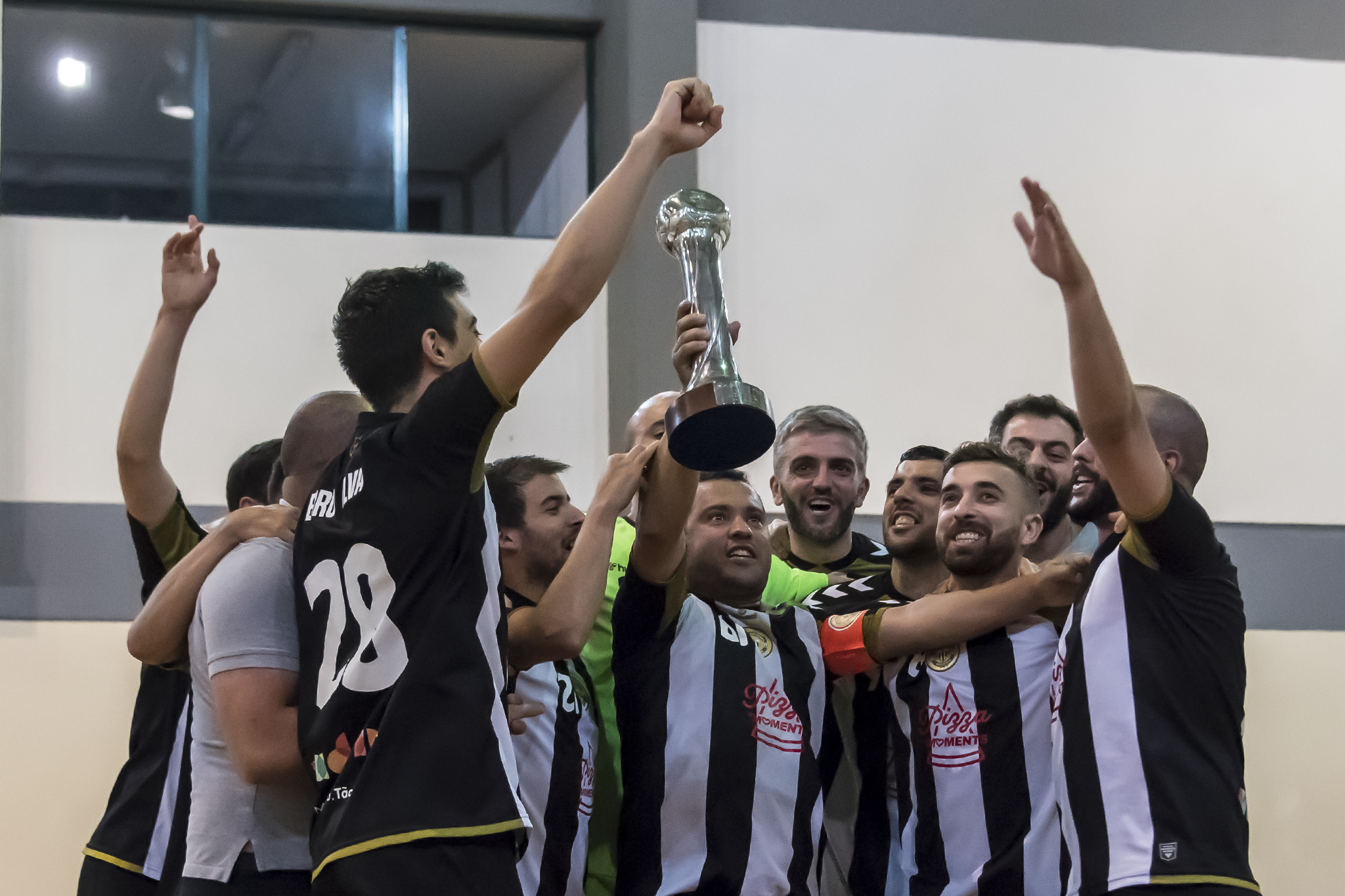 Futsal: alvinegros triunfam nos Seniores