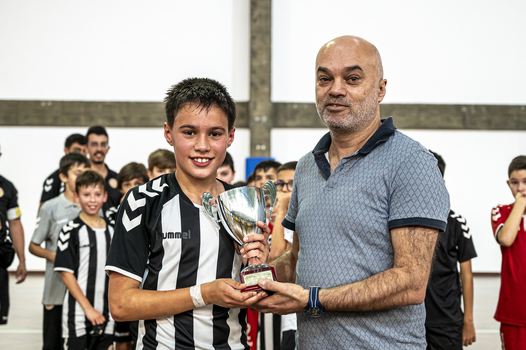 Futsal: benjamins alvinegros vencem Taça da Madeira! 
