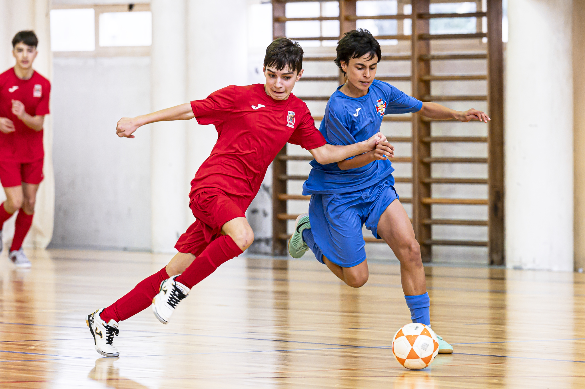 TIA SUB-15 - Futsal: resiliência insular