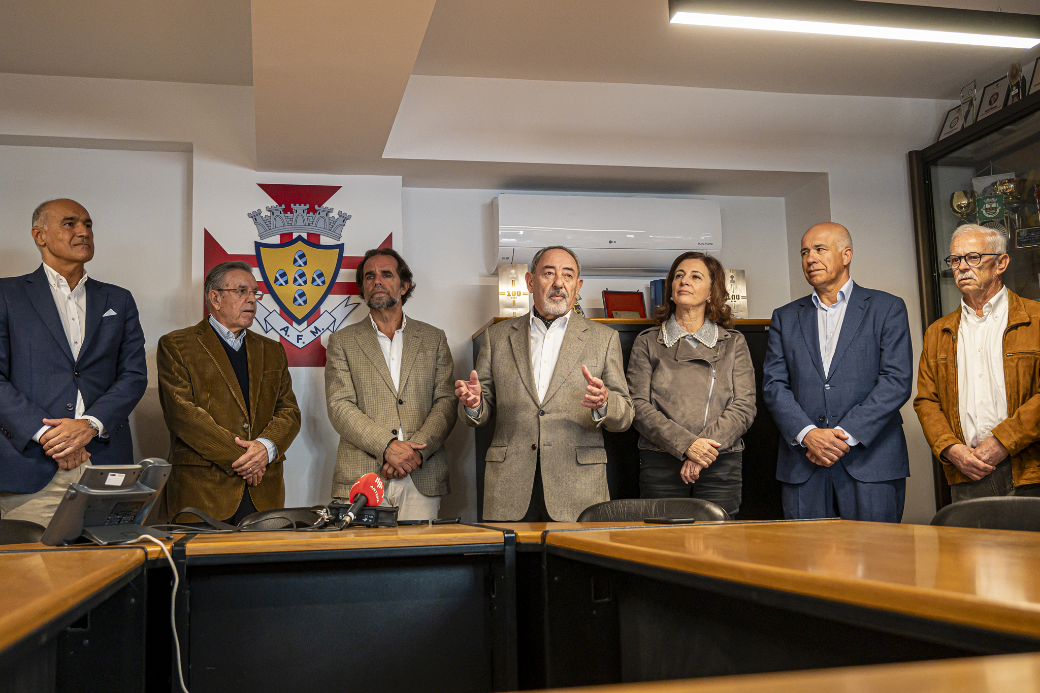 Inaugurada a nova casa do futebol madeirense