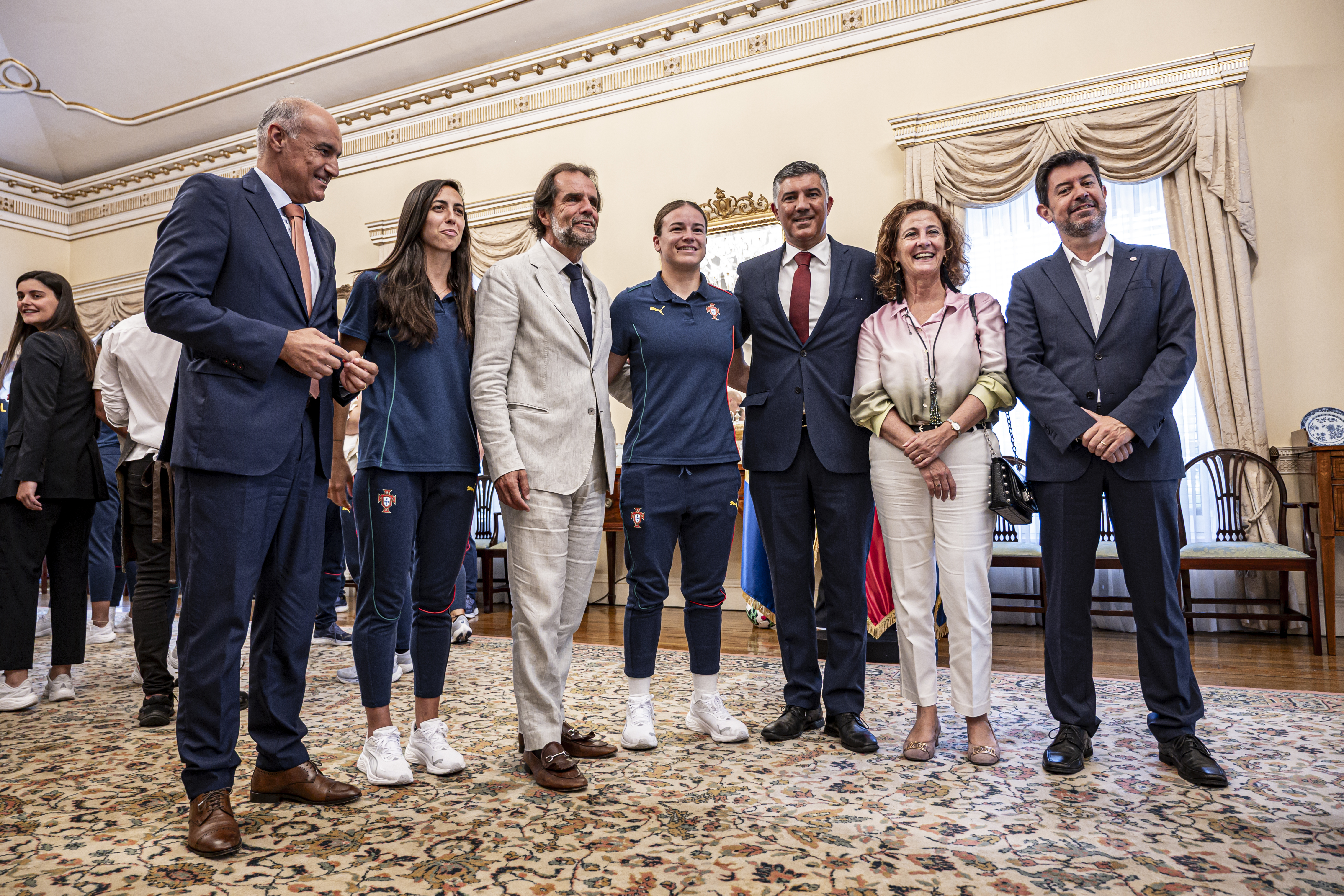 "Navegadoras" recebidas por Miguel Albuquerque