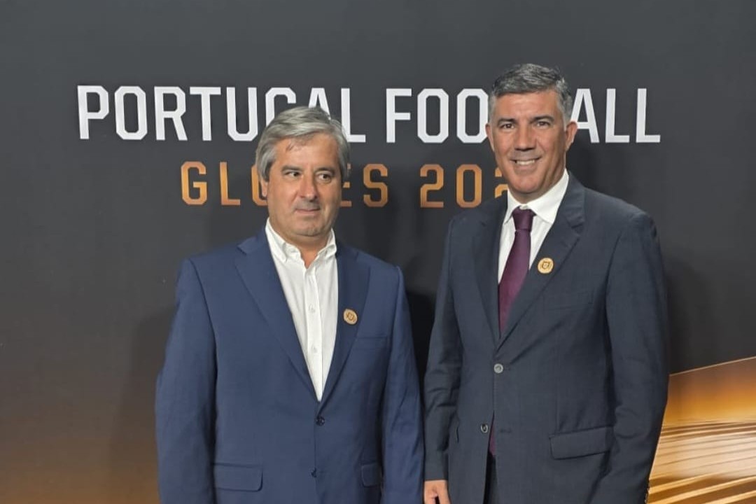 Portugal Football Globes: AF Madeira representada
